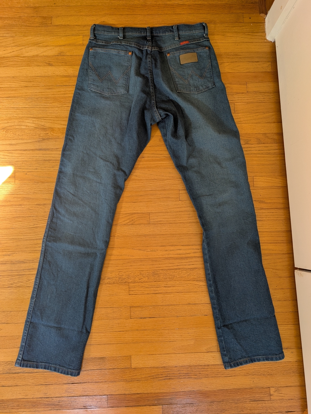 Women's Wrangler Cowboy Cut Straight Leg Jeans 31x36